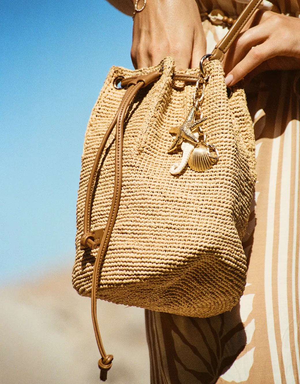 Bucket Bag - Raffia